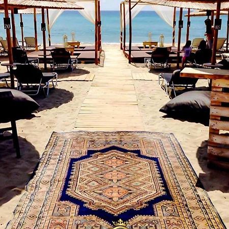 Room Nine 9 Beachfront Apartments Nea Kallikrateia Εξωτερικό φωτογραφία