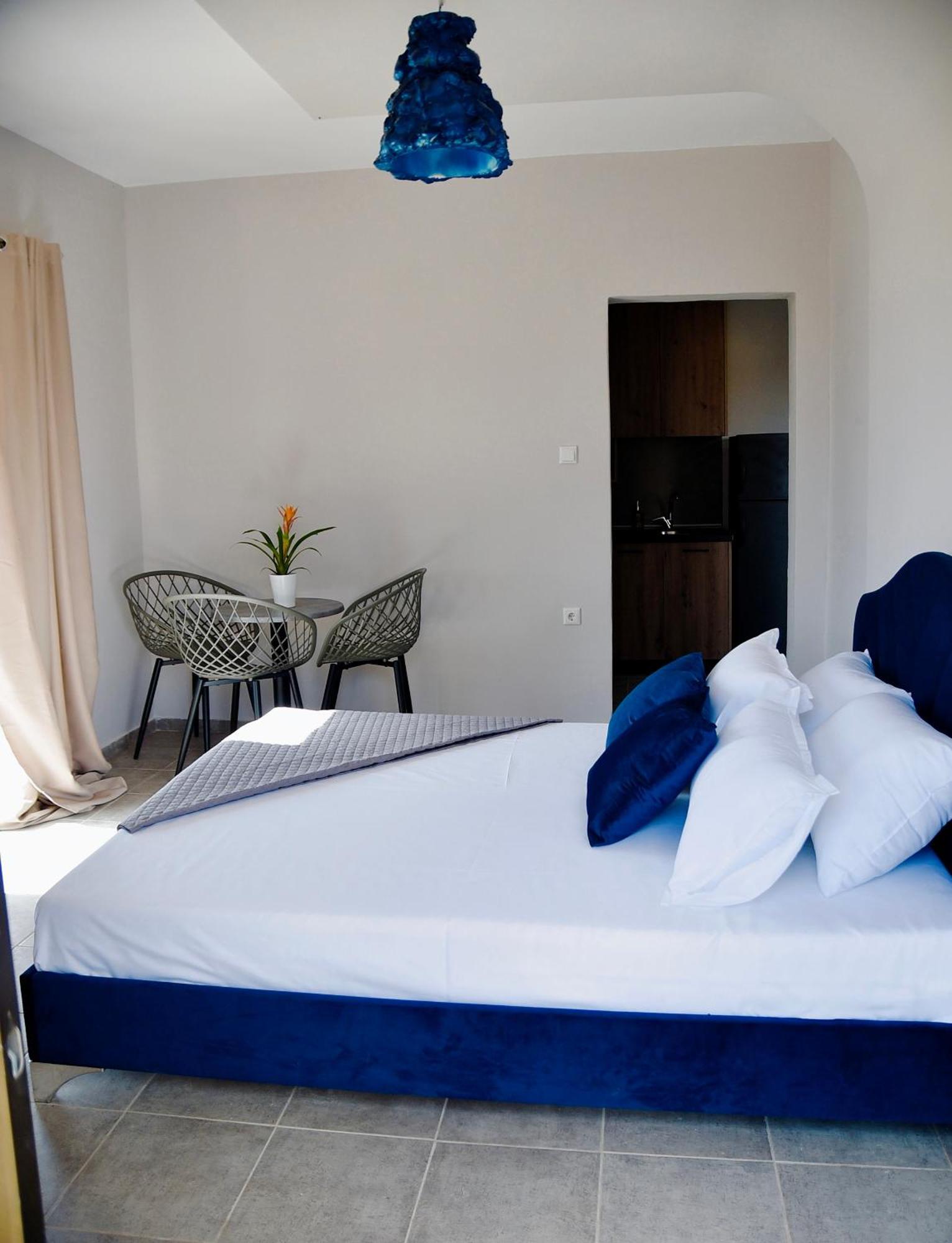 Room Nine 9 Beachfront Apartments Nea Kallikrateia Εξωτερικό φωτογραφία