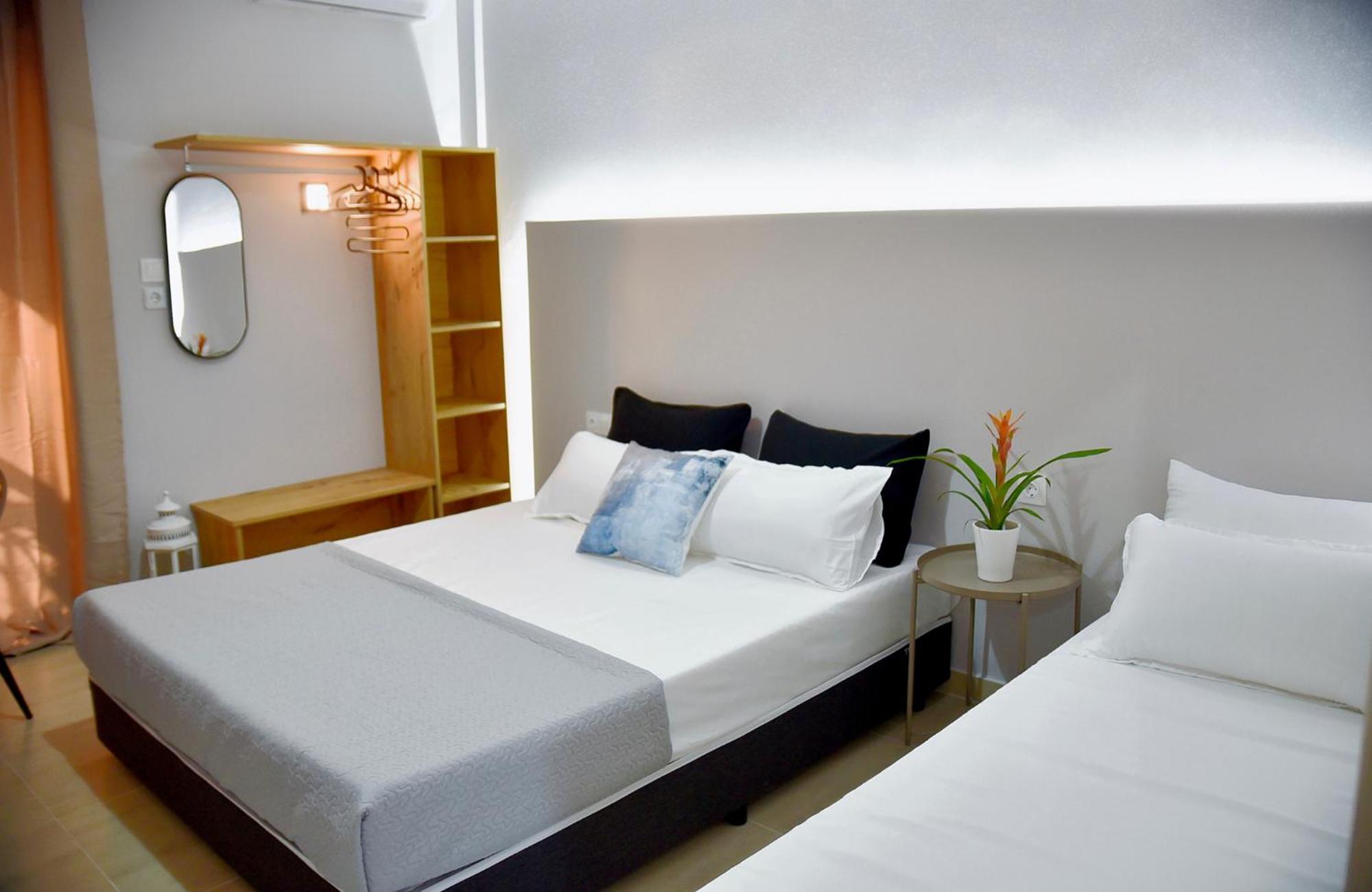 Room Nine 9 Beachfront Apartments Nea Kallikrateia Εξωτερικό φωτογραφία