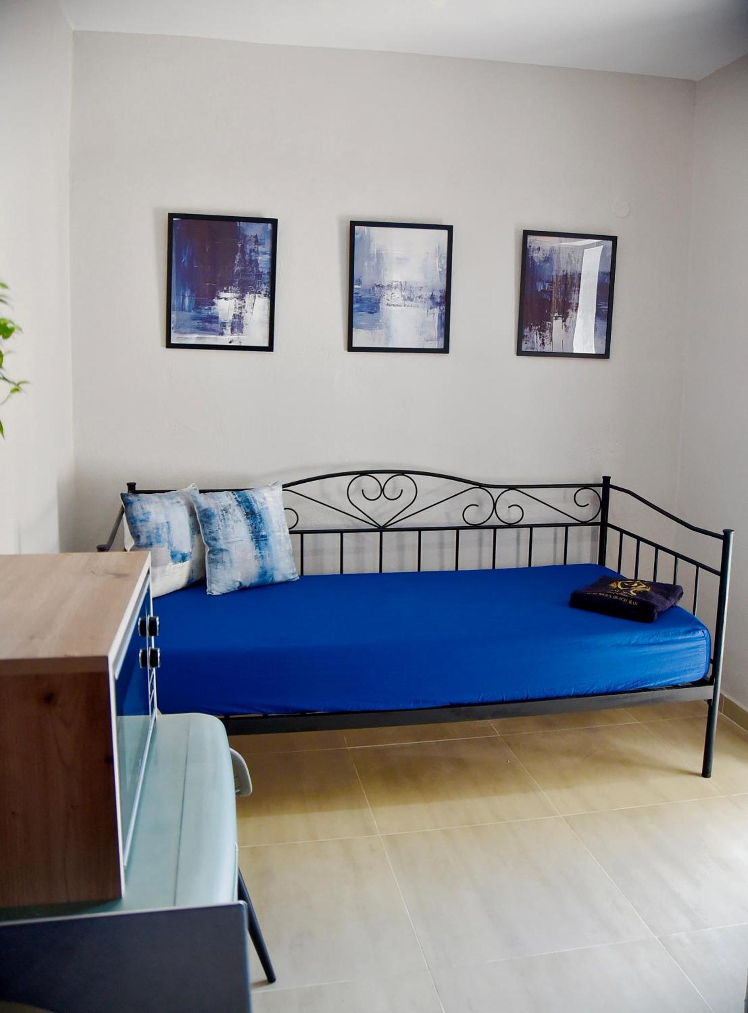 Room Nine 9 Beachfront Apartments Nea Kallikrateia Εξωτερικό φωτογραφία