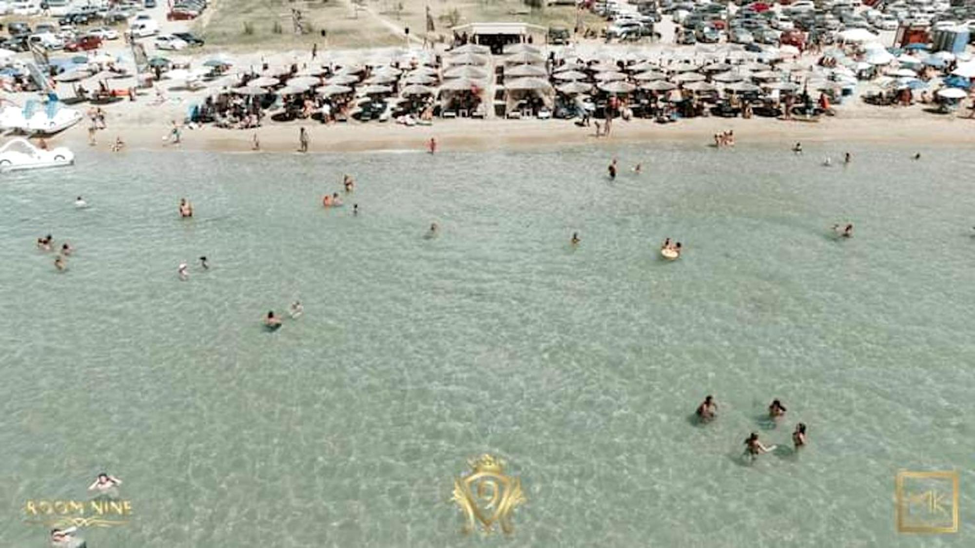 Room Nine 9 Beachfront Apartments Nea Kallikrateia Εξωτερικό φωτογραφία